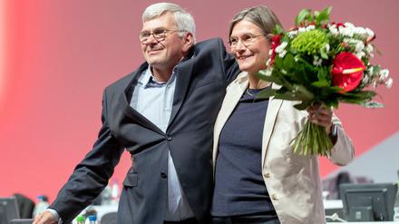 Jörg Hofmann wurde als erster Vorsitzender der IG Metall gewählt, Christiane Benner als zweite Vorsitzende. 