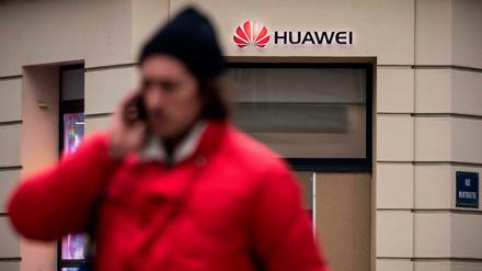 Es gibt Bedenken, dass der chinesische Staat über Huawei-Produkte Daten ausspäht.