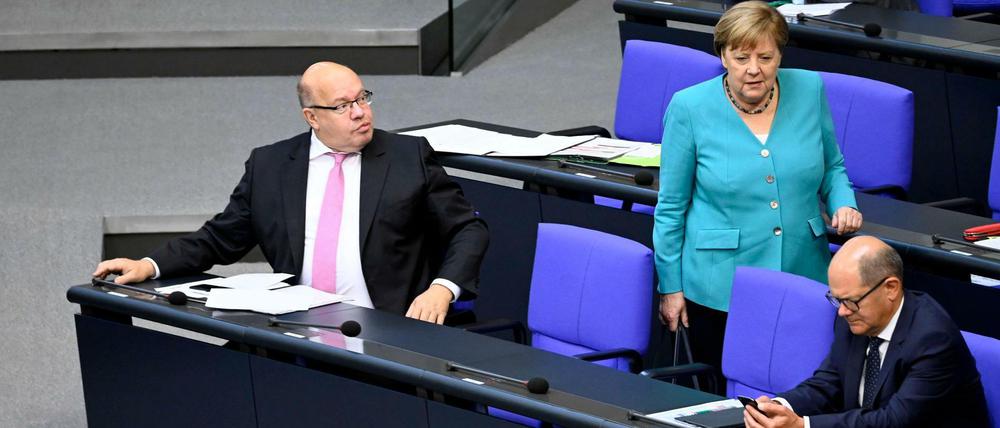 Und jetzt alle: Peter Altmaier, Angela Merkel und Olaf Scholz sollen Auskunft geben in der Wirecard-Affäre.