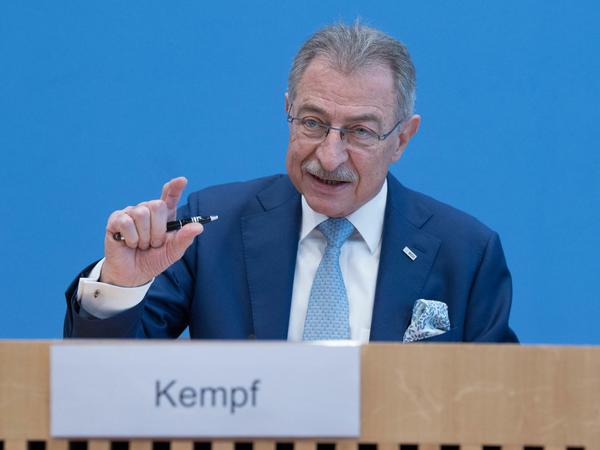 BDI-Präsident Dieter Kempf fordert schnellere Genehmigungsverfahren.