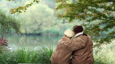 Fürs Alter vorsorgen? Viele Deutsche entscheiden sich für eine Lebensversicherung.