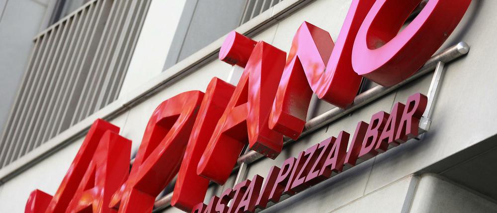 Vapiano ist zahlungsunfähig. "Aufgrund des drastischen Umsatz- und Einnahmenrückgangs ist zum heutigen Tag der Insolvenzgrund der Zahlungsunfähigkeit für die Vapiano SE eingetreten", teilte das Unternehmen am Freitag mit.