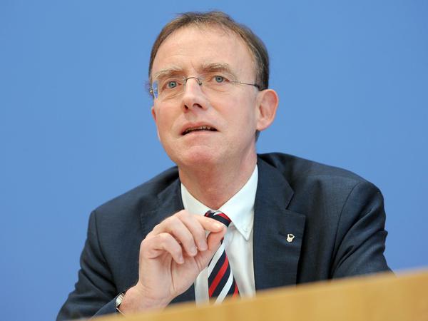 Gerd Landsberg, promovierter Jurist und CDU-Mitglied, ist seit 1998 Hauptgeschäftsführer des Städte- und Gemeindebundes.