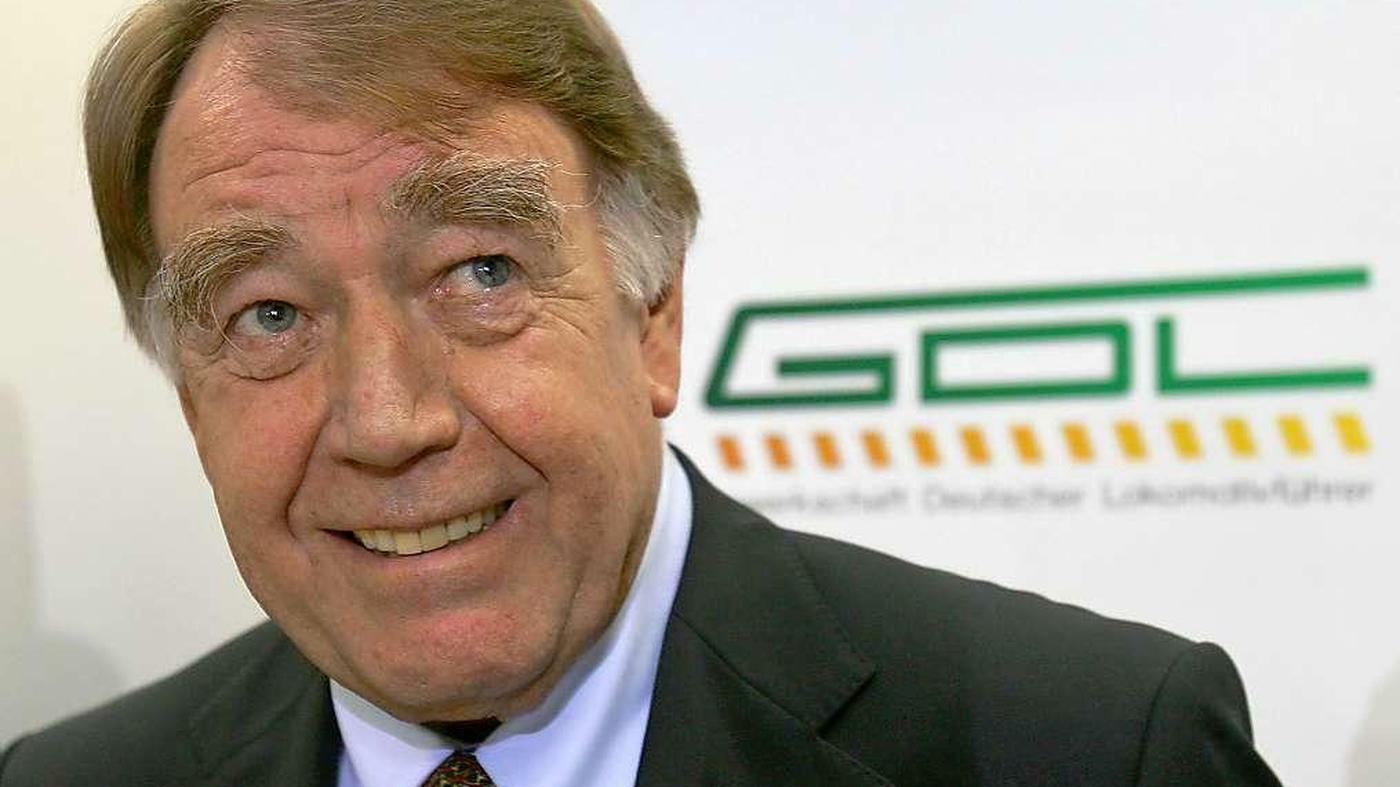 Zoff bei den Lokführern ExGDLChef Schell kritisiert seine Gewerkschaft