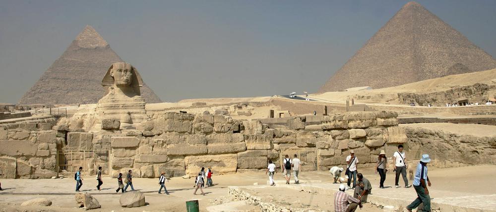 2010 zählte Ägypten noch so viele Touristen wie nie: 14,7 Millionen. Im Revolutionsjahr 2011 waren es ein Drittel weniger.