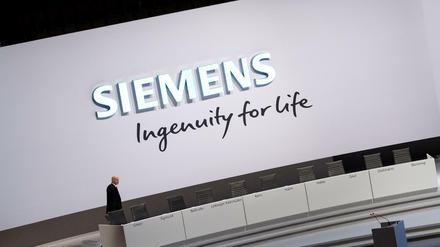  Kurz vor Beginn der Hauptversammlung der Siemens AG am Mittwoch. 