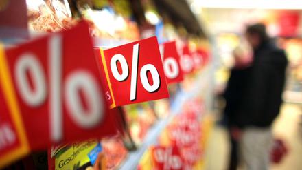 Die Mehrwertsteuersenkung könnte Händler unter Druck setzen, die Preise für einzelne Produkte stark zu senken.