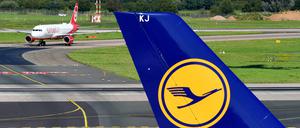 Lufthansa will bis zu 90 Maschinen der insolventen Fluggesellschaft Air Berlin übernehmen. 