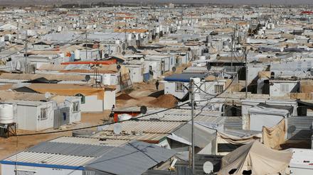 Die Flüchtlingsstadt Zaatari mitten in der Wüste. Anfangs gab es hier kaum eine Infrastruktur.