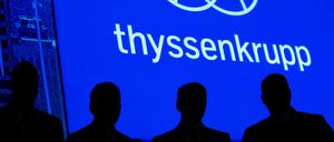 Schwarzseher. Bei Thyssenkrupp herrscht die Angst vor der Zerschlagung - ebenso bei Siemens.