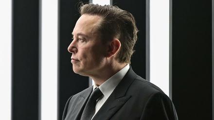 Elon Musk ist wegen eines Tweets unter Druck geraten.