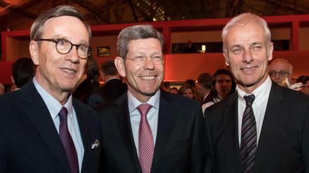 Alt und neu: Matthias Wissmann, Bernhard Mattes und VW-Chef Matthias Müller (v.l.) beim Neujahrsempfang der Autoindustrie.