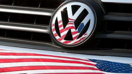 Volkswagen ist bei der Bewältigung des Abgasskandals in den USA vorangekommen. 