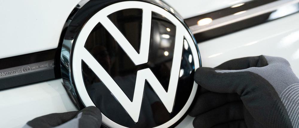 Neben VW muss auch BMW eine Strafe zahlen.