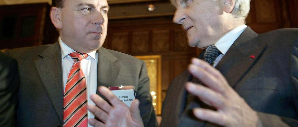 Partner oder Gegner? Bundesbankpräsident Axel Weber (l.) kritisiert EZB-Präsident Jean-Claude Trichet.