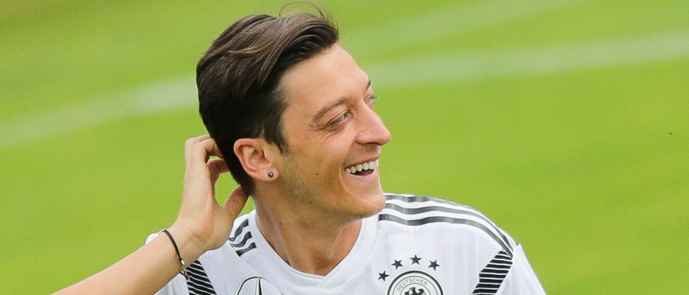 Vorbereitung auf die Fußball-WM: Mesut Özil hat Grund zum Optimismus. 