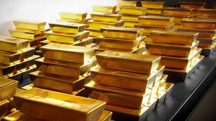 In Krisenzeiten steigt der Goldpreis deutlich an.