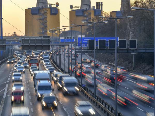 In Großstädten wie Berlin sind die Autoversicherungen teurer.