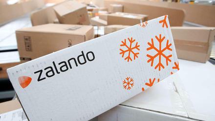Paket um Paket. 13 Millionen Kunden haben 2013 bei Zalando Kleidung oder Schuhe bestellt.