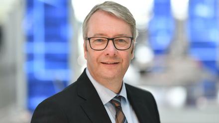 Stefan Sommer ist Vorstandsvorsitzender der ZF Friedrichshafen AG, drittgrößter Autozulieferer Deutschlands. 