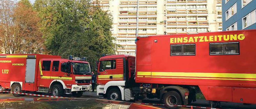 Wegen mangelhaften Brandschutzes mussten 800 Mieter ihre Wohnungen in diesem Dortmunder Hochhauskomplex am 21. September verlassen.