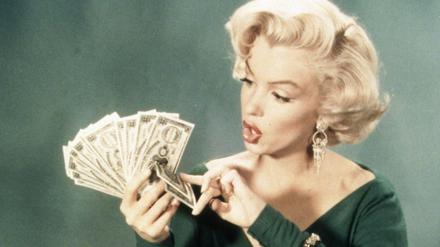 Man muss keinen reichen Ehepartner suchen – wie hier Marilyn Monroe in "How to marry a millionaire", um an Geld zu gelangen. 