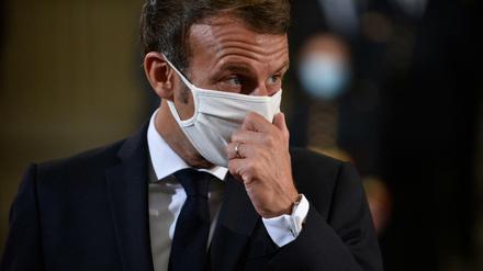 Frankreichs Präsident Emmanuel Macron muss auf eine zunehmende Verschärfung der Coronakrise reagieren.