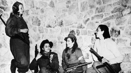 Partisaninnen in Italien im 2. Weltkrieg - auch viele jüdische Frauen gingen in den Widerstand.
