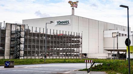 Außengelände der Tönnies Lebensmittel GmbH &amp; Co. KG in Rheda-Wiedenbrück Nordrhein-Westfalen. Rheda-Wiedenbrück Nordrhein-Westfalen Deutschland 