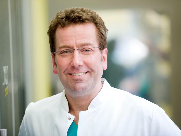 Christian Butter ist Chefarzt der Kardiologie am Herzzentrum Brandenburg und leitet dort auch das Bluthochdruckzentrum. 