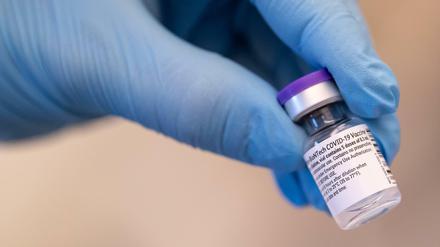 Der Corona-Impfstoff von Biontech/Pfizer war der erste in Deutschland. Gibt es schon bald einen neuen?