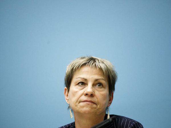 Sozialsenatorin Elke Breitenbach (Linke) will eine Migrantenquote für den öffentlichen Dienst einführen.