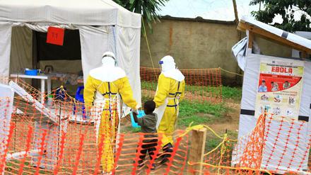 Die WHO hat wegen des seit Ende August andauernden, sich ausbreitenden Ebola-Ausbruchs im Nordosten der Demokratischen Republik Kongo einen Krisenausschuss eingerichtet. 