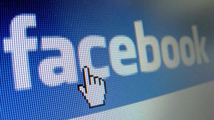 Soziale Netzwerke wie Facebook haben durch zielgerichtete Kampagnen nicht nur Einfluss auf die Wahlbeteiligung ihrer Nutzer.