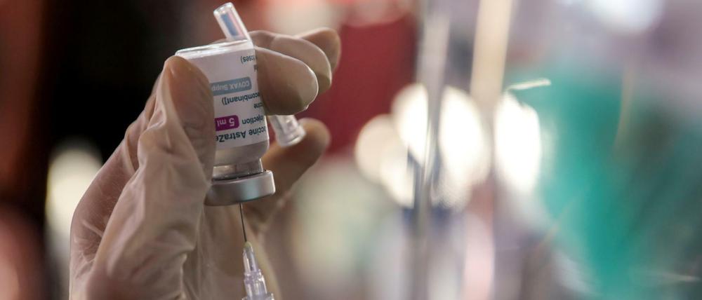 Ist der Astrazeneca-Impfstoff wirksamer als gedacht? Eine US-Behörde zweifelt daran.