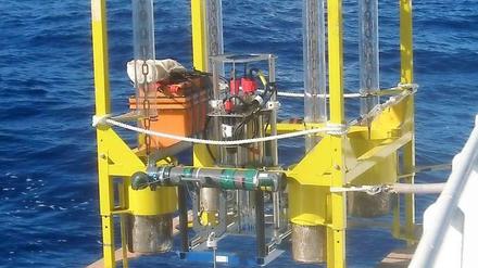 Tiefseeroboter. Um die Sauerstoffverteilung im Marianengraben zu messen, mussten die Ozeanographen zunächst einen speziellen Roboter konstruieren, der dem Druck in elf Kilometer Tiefsee standhalten kann.