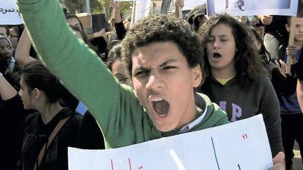 Unter Protest. Studierende demonstrieren in Kairo. 