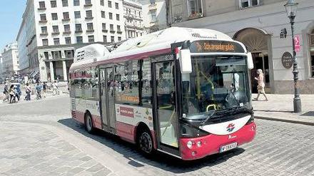 Ohne Auspuff. Auf zwei Innenstadtlinien fahren in Wien Midi-Busse mit elektrischem Antrieb. 