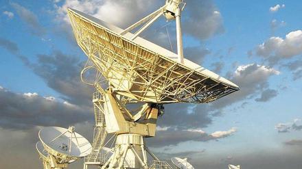 Kein Empfang. Die Teleskope der Radioastronomen - hier Anlagen des Very Large Array in New Mexico - sind bereits abgeschaltet. 
