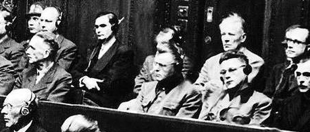 Im Nürnberger Ärzteprozess wurde Wolfram Sievers, Leiter von Himmlers „Institut für wehrwissenschaftliche Zweckforschung“, zum Tode verurteilt. 