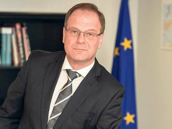EU-Bildungskommissar Tibor Navracsics (50) ist seit 2014 EU-Kommissar für Bildung, Kultur, Jugend und Sport. Zuvor war er Justizminister in Ungarn und zeitweise auch stellvertretender Ministerpräsident.