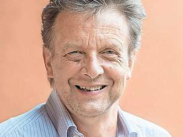 Martin Kollmann berät die Christoffel-Blindenmission für vernachlässigte Tropenkrankheiten und ist Mitbegründer des Deutschen Netzwerks gegen vernachlässigte Tropenkrankheiten.