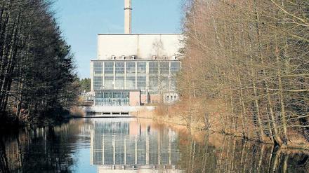 Das Kernkraftwerk Rheinsberg entnahm Kühlwasser aus dem Nehmitzsee und leitete es in den Stechlin.