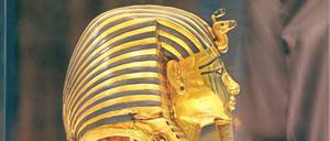 Die Maske des ägyptischen Königs Tutanchamun, neben dessen Grab im Tal der Könige in Amarna ein weiteres vermutet wird. 