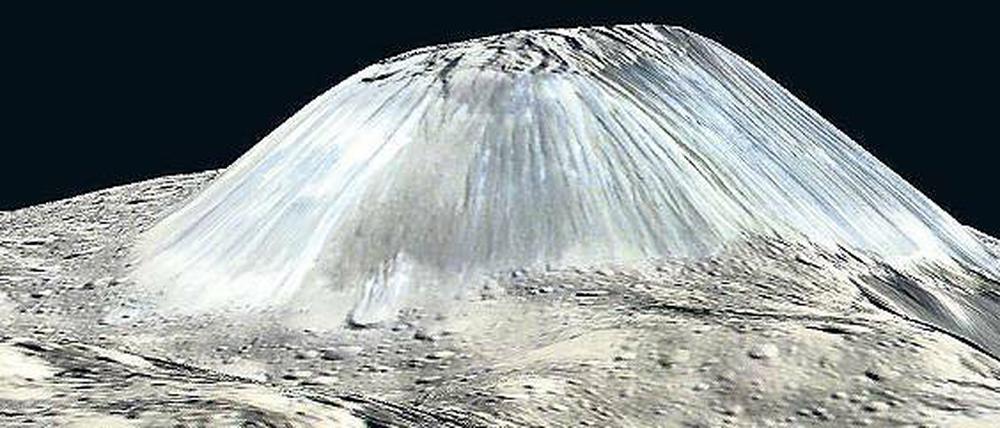Ahuna Mons war der zuerst entdeckte Eisvulkan auf dem Zwergplaneten Ceres.