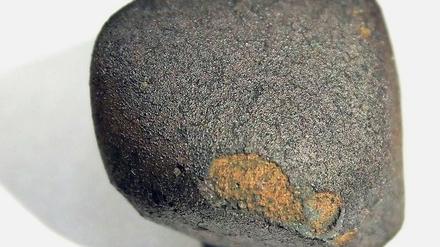 Der Flensburg-Meteorit ist über 4,5 Milliarden Jahre alt.