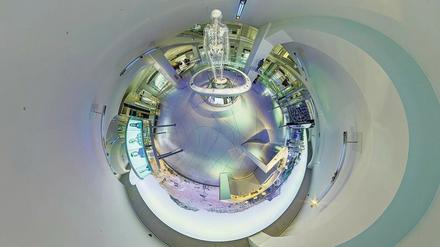 Das Museum bietet einen virtuellen 360-Grad-Rundgang an. Einige Objekte sind technisch weltweit einmalig aufbereitet, heißt es.