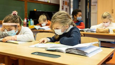 Wechselunterricht und mehr: Berlins Eltern wollen Entscheidungsbefugnisse der Schulen stärken.