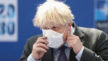 Der britische Premier Boris Johnson hat am Montagabend nochmals vor der Gefahr der Delta-Variante gewarnt.