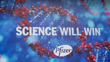 Werbung an der Pfizer-Konzernzentrale in New York.